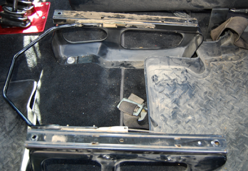 PRP Jeep CJ7/YJ Seat Adapter Mount (Driver Side)