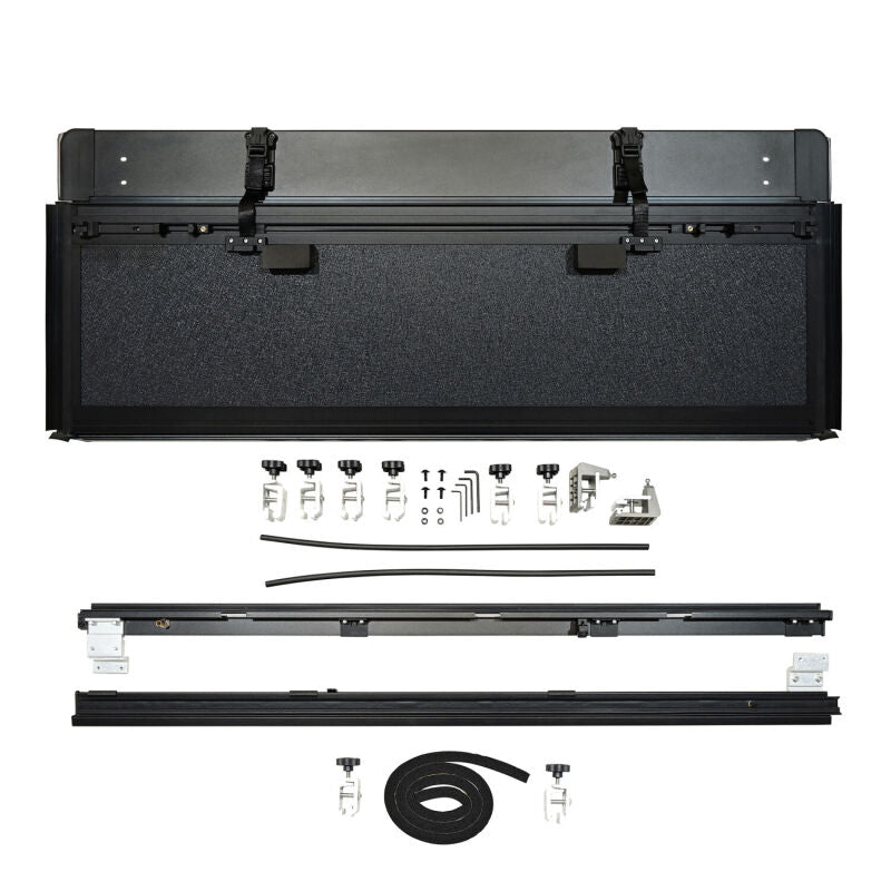 Westin 15-22 Chevy/GMC Canyon/Colorado 5ft.3in. Bed Hard Tri-Fold Tonneau Cover - Black