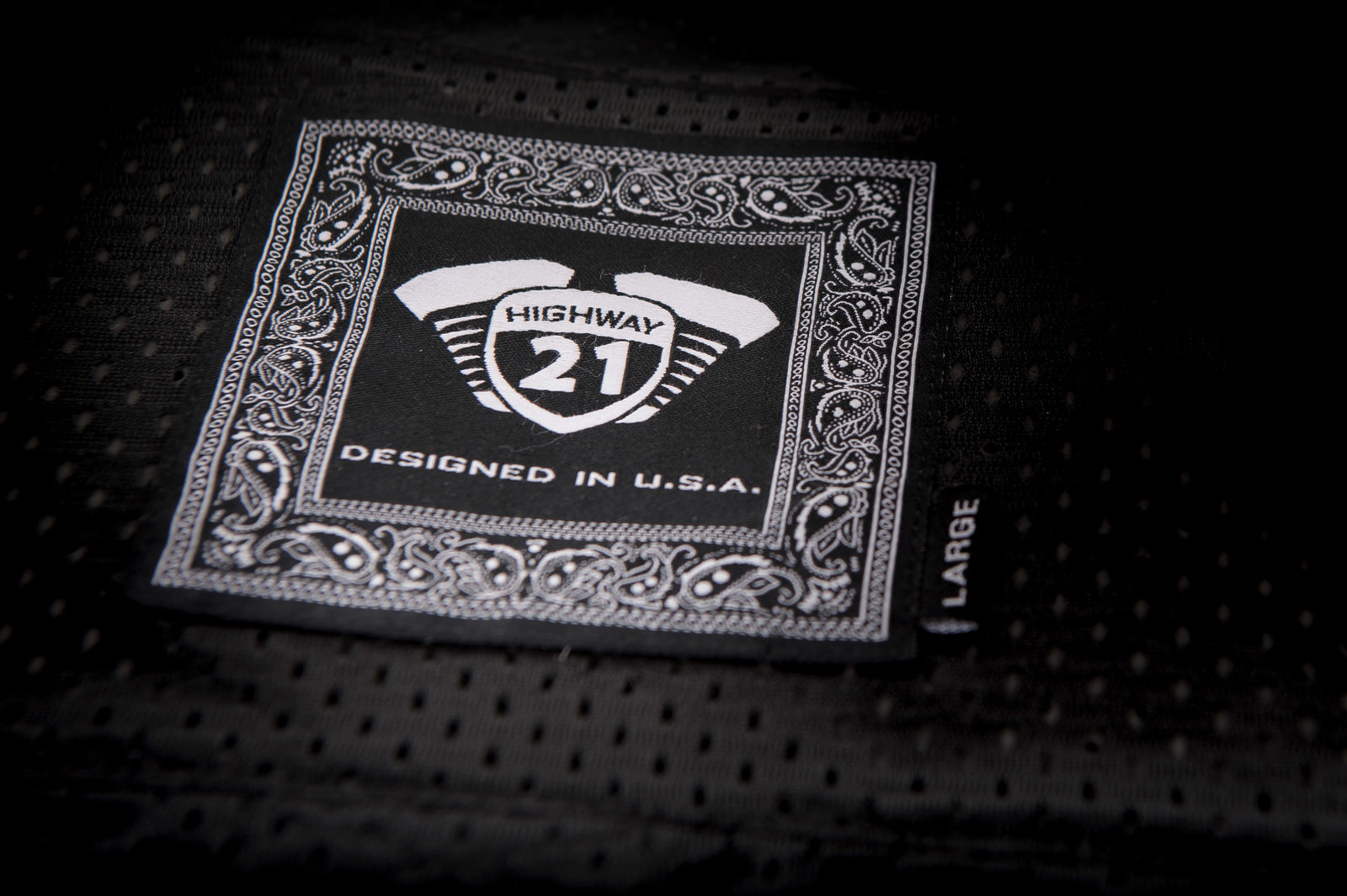 Iron Sights Club Vest Black Sm