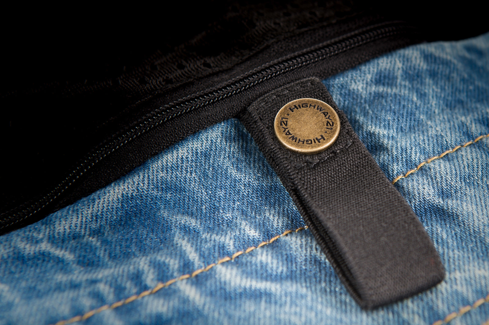 Iron Sights Club Vest Blue Lg