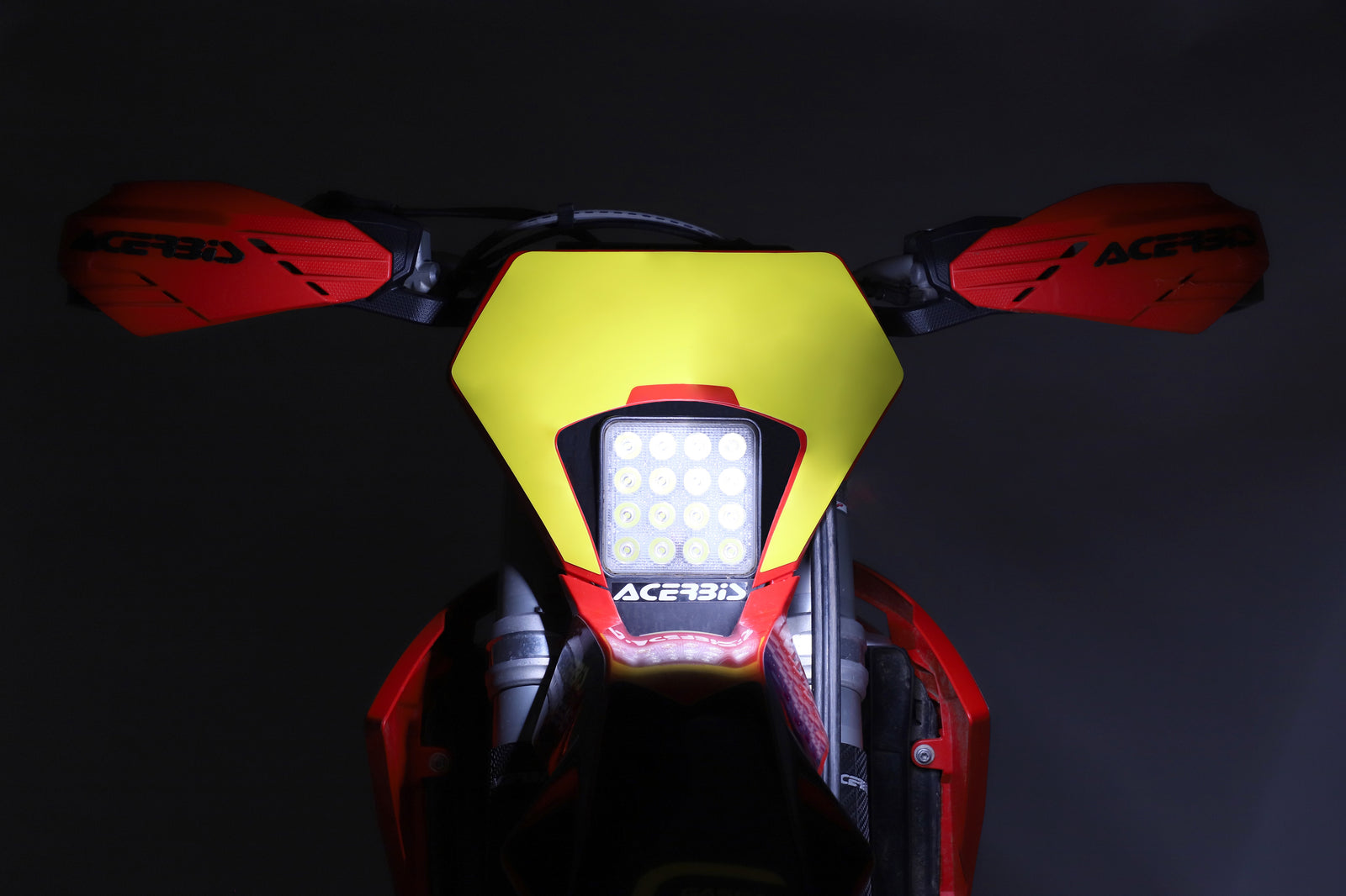 Headlight  Vsl Gas Red