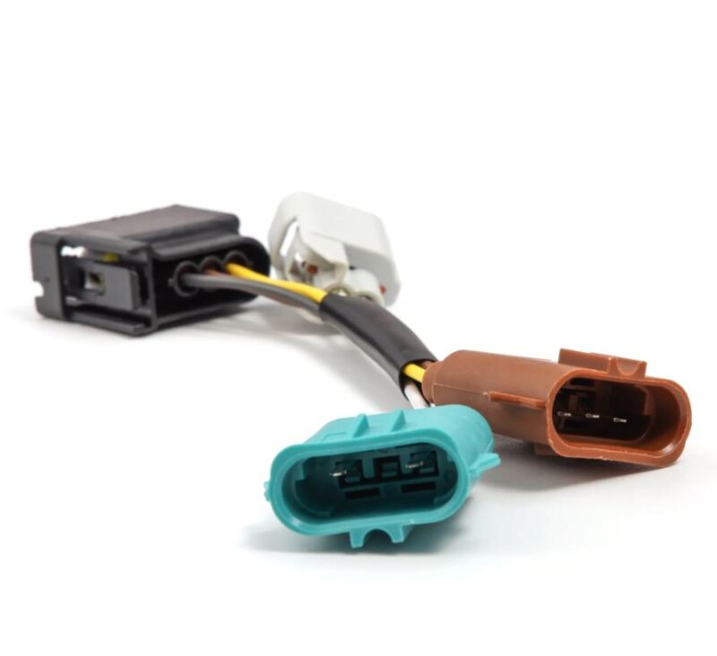 AlphaRex 97-03 Ford F150 Tail Lights To AlphaRex Luxx-Series Tail Lights Converters