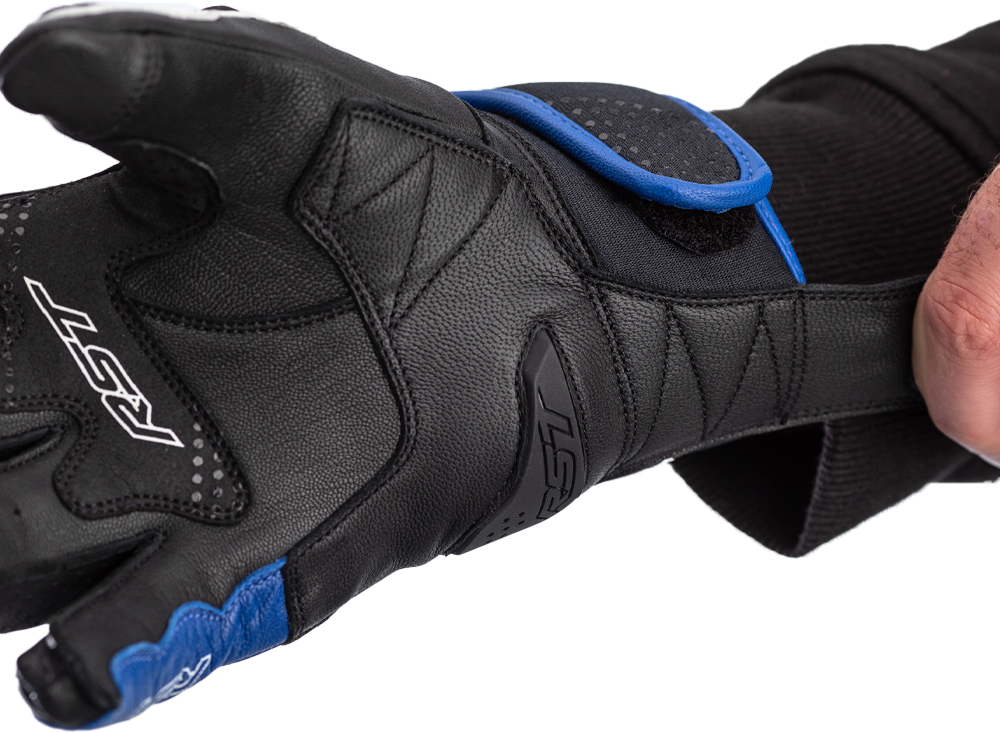 Freestyle 2 Ce Glove Black/Blue/White Sm