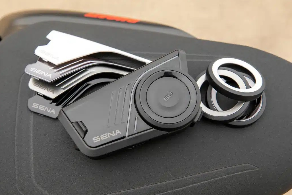 60s Comm System W/ Harmon Kardon Sound Single