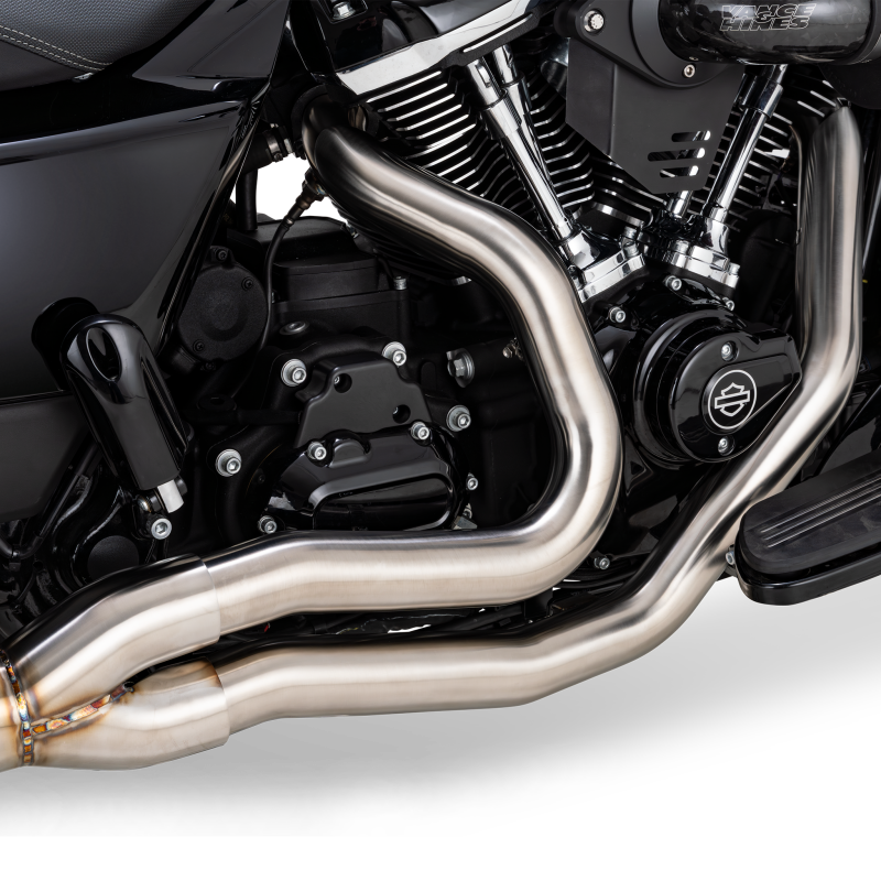 Vance and Hines 17-26 Touring/CVO Gaslighter 2-1 HS Exhaust System