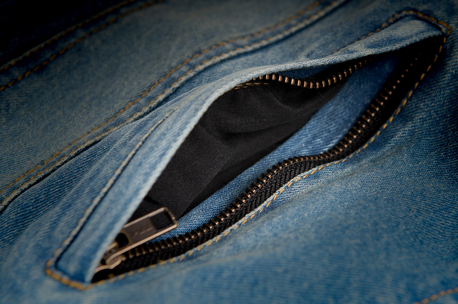 Iron Sights Club Vest Blue Sm