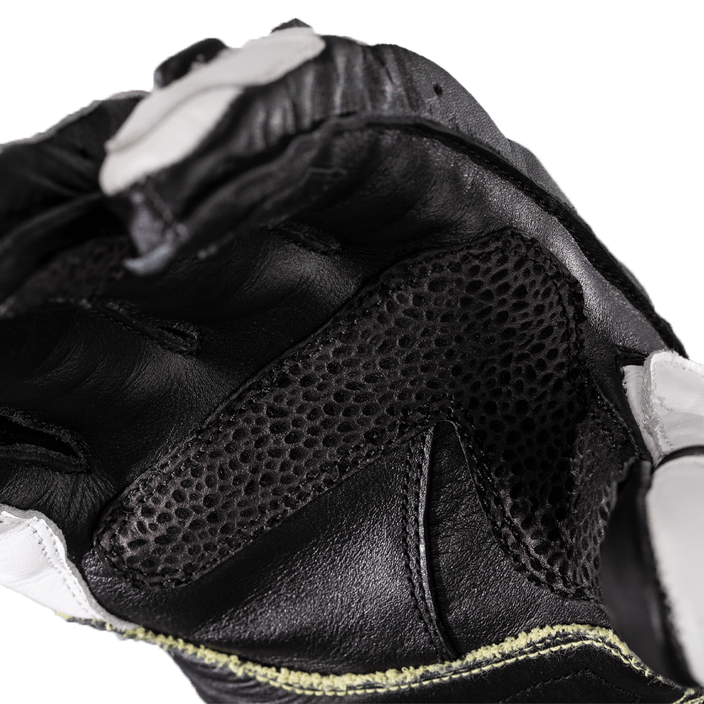 Tractech Evo 4 Ce Glove White/White/Black Xs