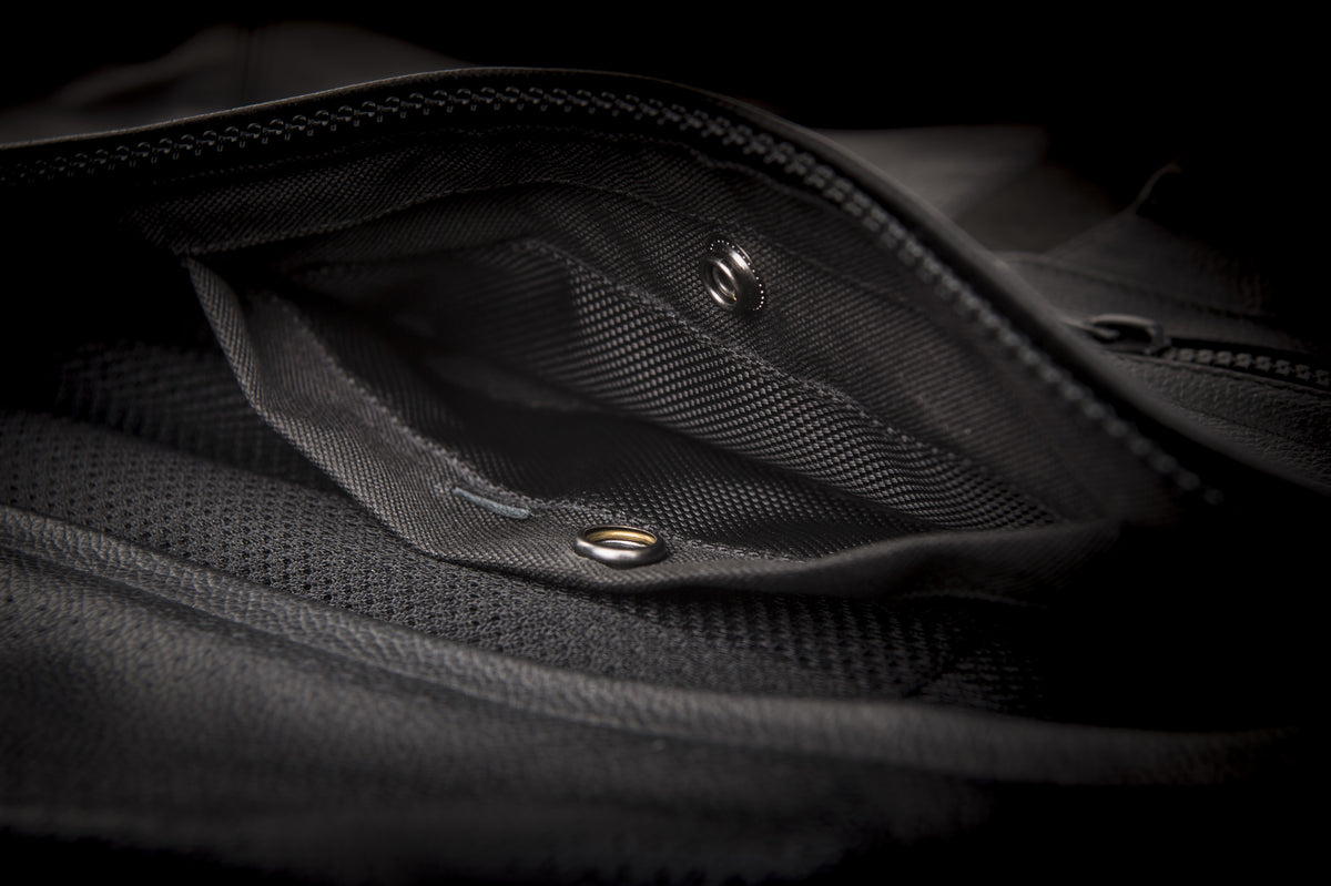 Blockade Vest Black Lg