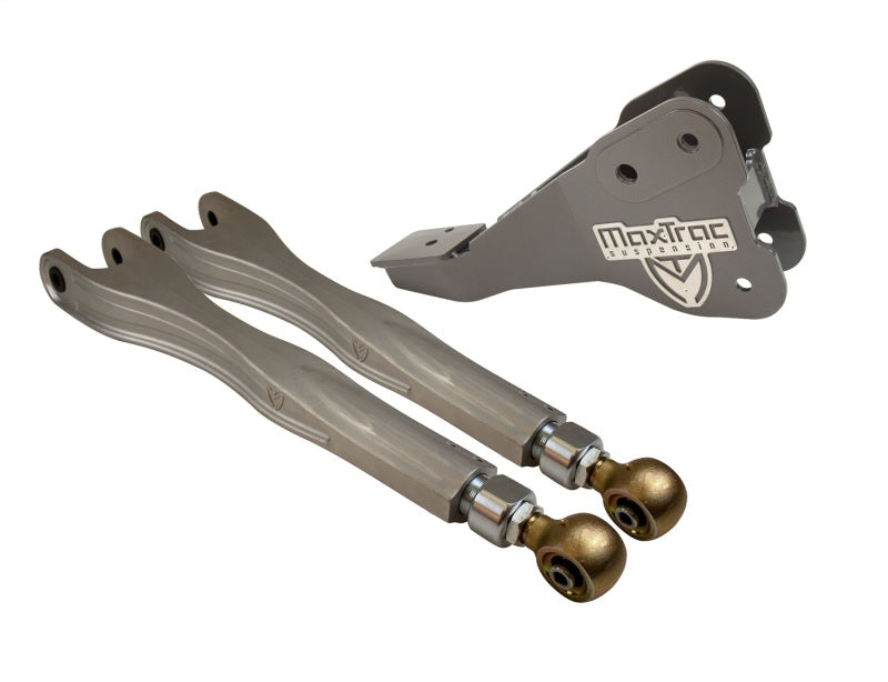 MaxTrac 17-19 Ford F-250/350 4WD Dually 4in &amp; 6in Lift Kit - Front Passenger 4-Link Arms/Brackets