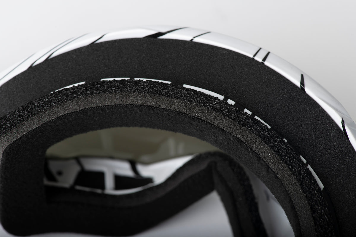 Zone W/C Goggle Black/White W/Dark Smoke Lens