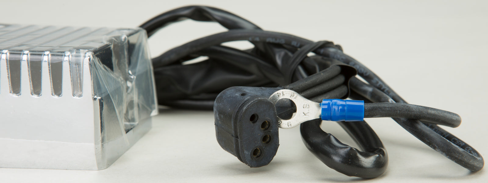 Regulator Chr Fl/Fx `70 75 OEM 74510 70a