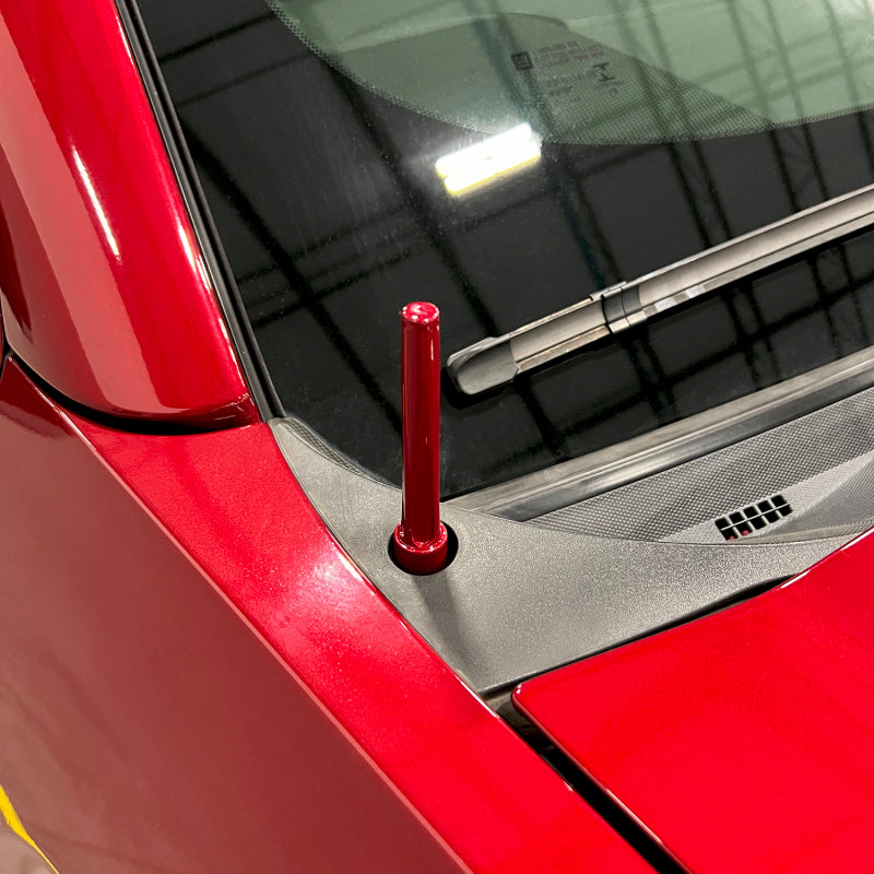 Wehrli 07.5-19 Chevrolet 6.6L Duramax Billet TIG Torch Stubby Antenna - Gloss Black