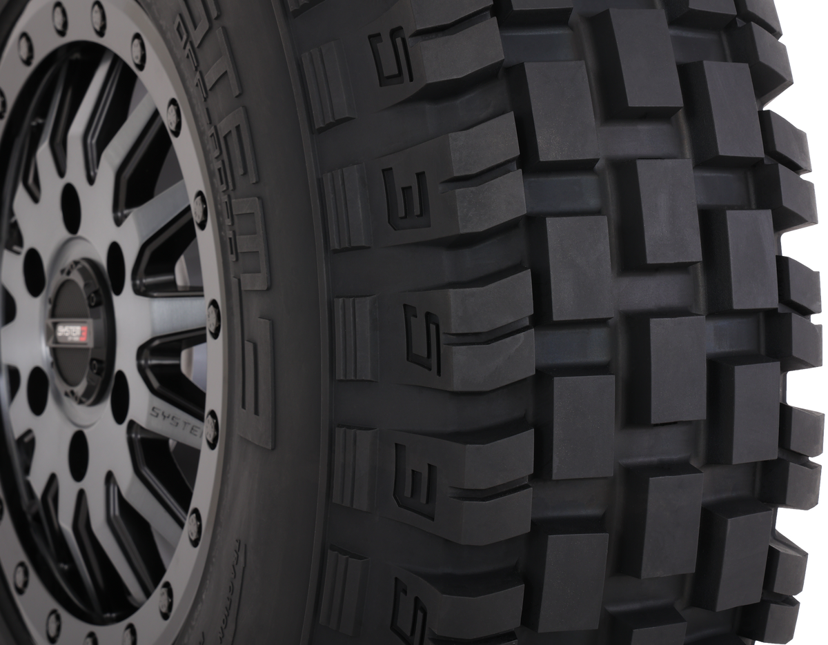 Tire Rx600 35x10r 15