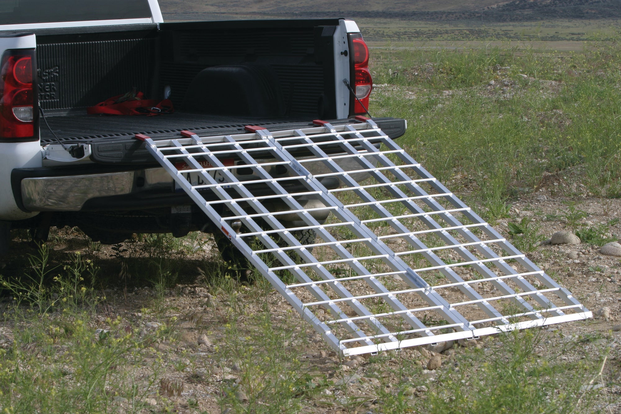 Aluminum Bi Fold Ramp 1200 Lbs 70" X 48"