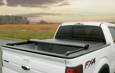 Lund 99-13 Ford F-250 Super Duty (8ft. Bed) Genesis Roll Up Tonneau Cover - Black