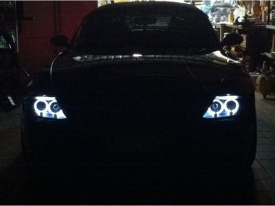 Spyder BMW Z4 03-08 Projector Headlights Xenon/HID Model Only - LED Halo Black PRO-YD-BMWZ403-HID-BK