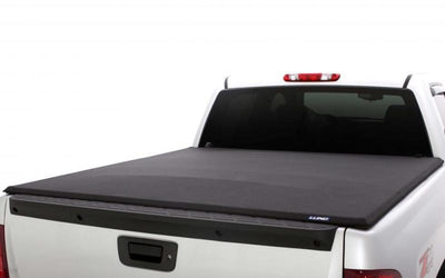 Lund 14-17 Chevy Silverado 1500 (6.5ft. Bed) Genesis Elite Tri-Fold Tonneau Cover - Black